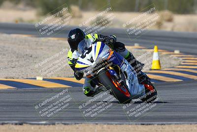 media/Feb-03-2024-SoCal Trackdays (Sat) [[767c60a41c]]/8-Turn 7 (1140am)/